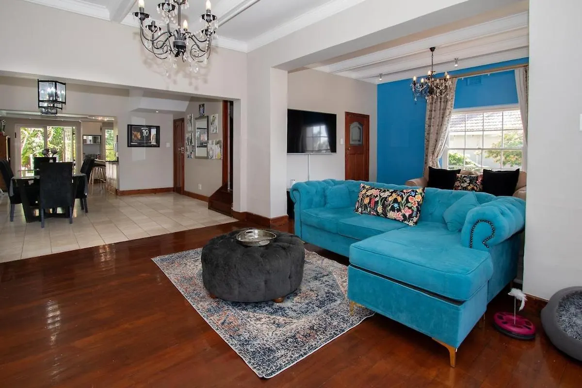 Fresnaye Family Home 4 Bedrooms No Loadshedding Cape Town