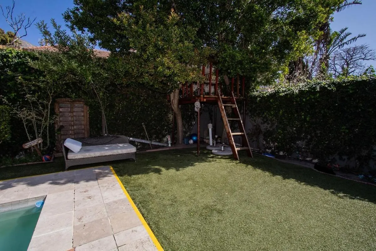 Fresnaye Family Home 4 Bedrooms No Loadshedding Cape Town